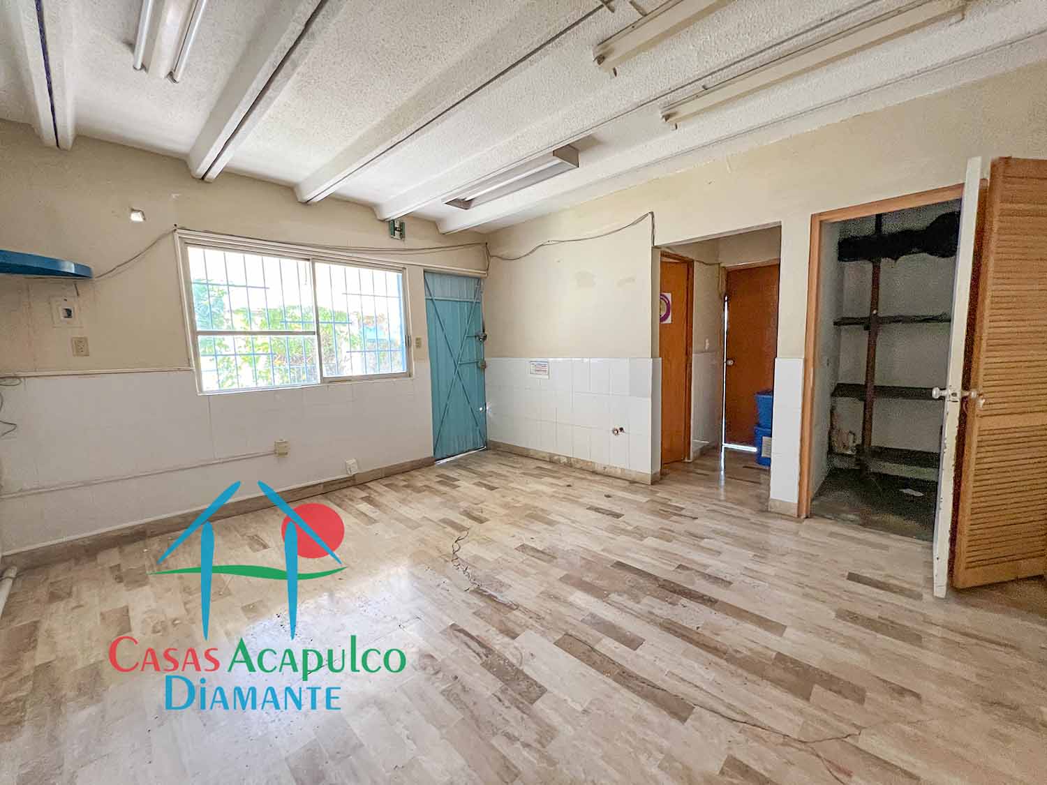 Centro Escolar La Paz sección primaria - Oficina 7